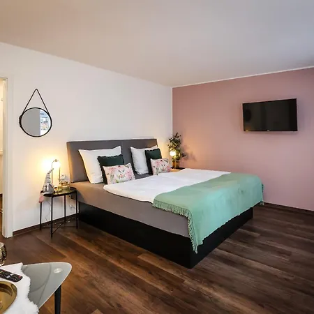 Bohnapartments Am Anger Eg - 3 Badezimmer - 3 Schlafzimmer - Zentrum - Vollausstattung - Wlan Apartment
