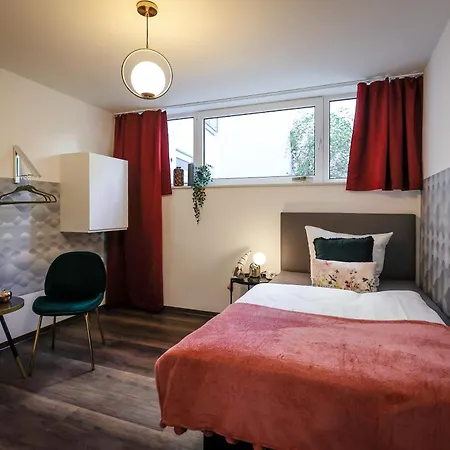 Bohnapartments Am Anger Eg - 3 Badezimmer - 3 Schlafzimmer - Zentrum - Vollausstattung - Wlan *