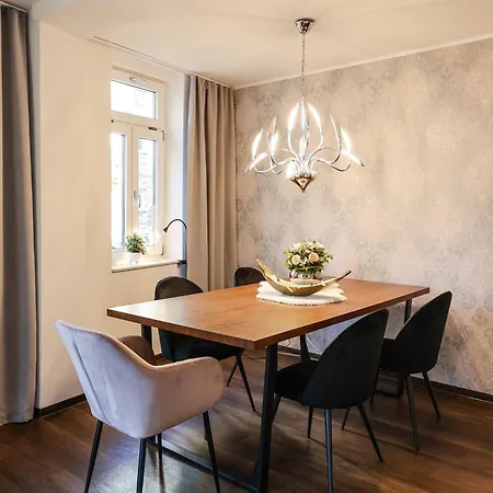 Apartment Bohnapartments Am Anger Eg - 3 Badezimmer - 3 Schlafzimmer - Zentrum - Vollausstattung - Wlan